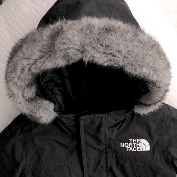 North Face McMurdo Parka - Picture 6 of 7